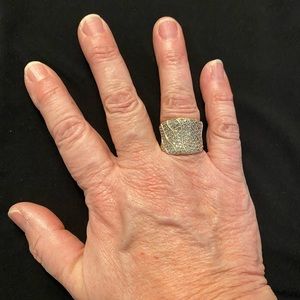 Pave diamond and 14K yellow gold ring!